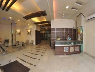 Rajdhani The Star Hotel Pune Exterior photo